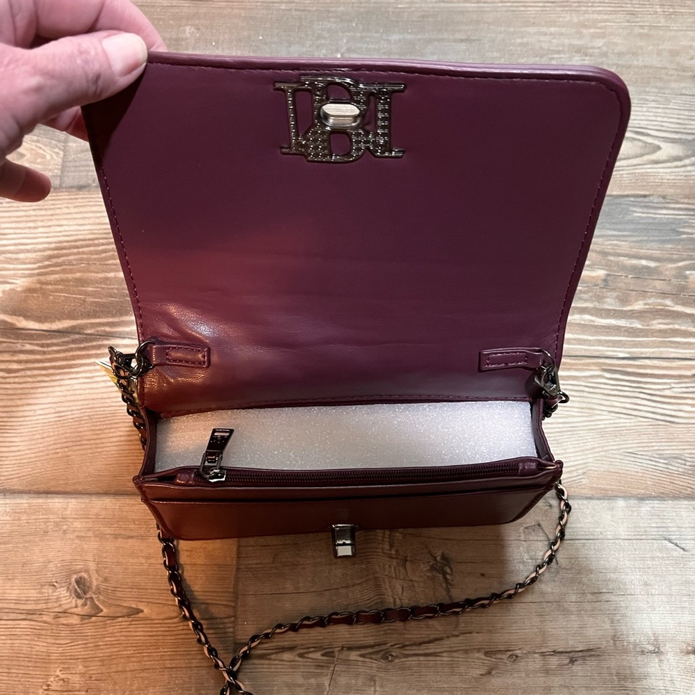 Badgley Michka Burgundy Quilted Shoulder Bag NWT - Picture 7 of 10